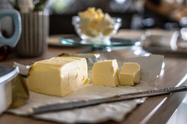 【バターはビタミン豊富】上手にとって美肌を目指しましょう